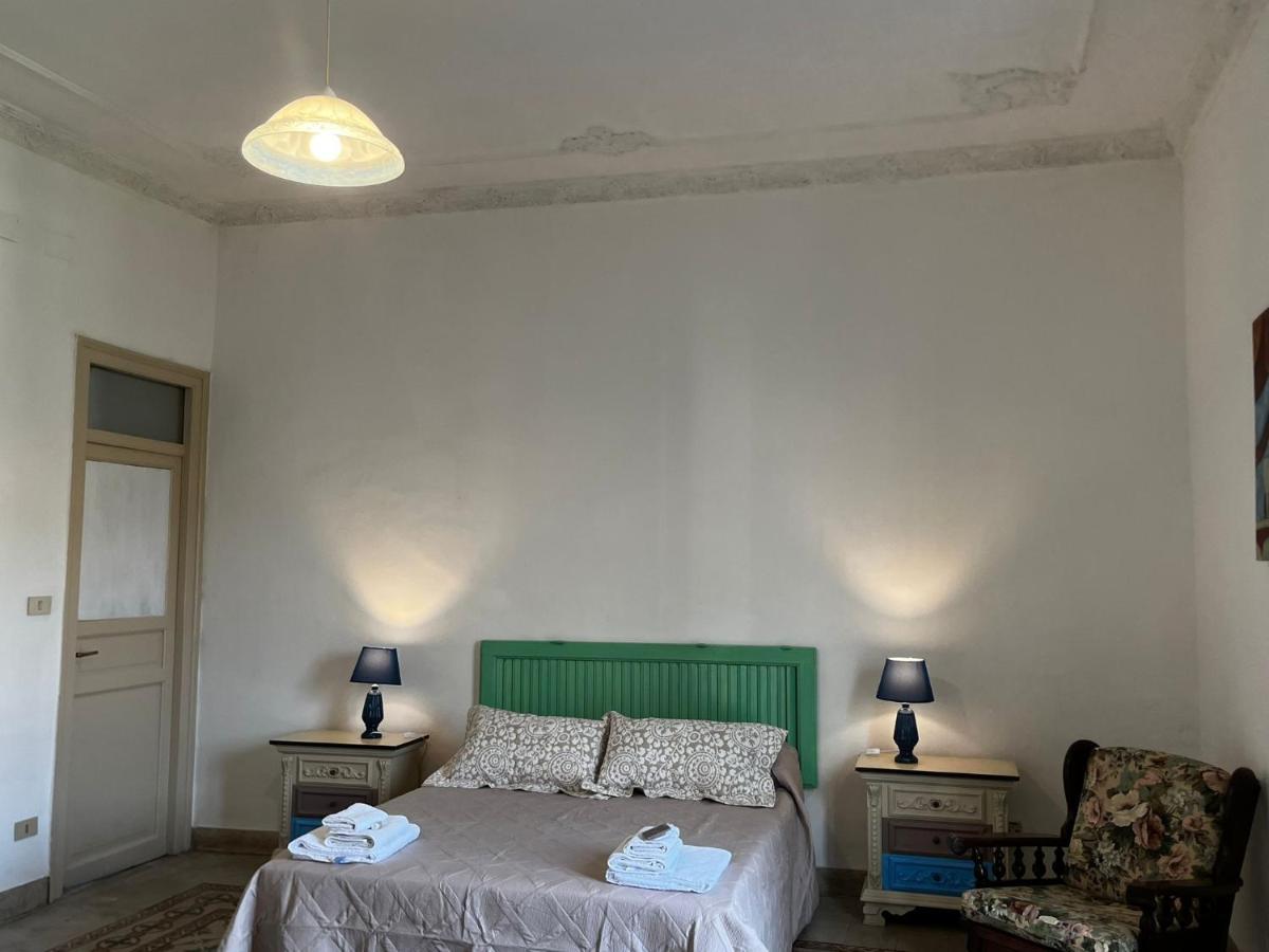 Mille Lire Peppe'S Home Palermo Eksteriør billede